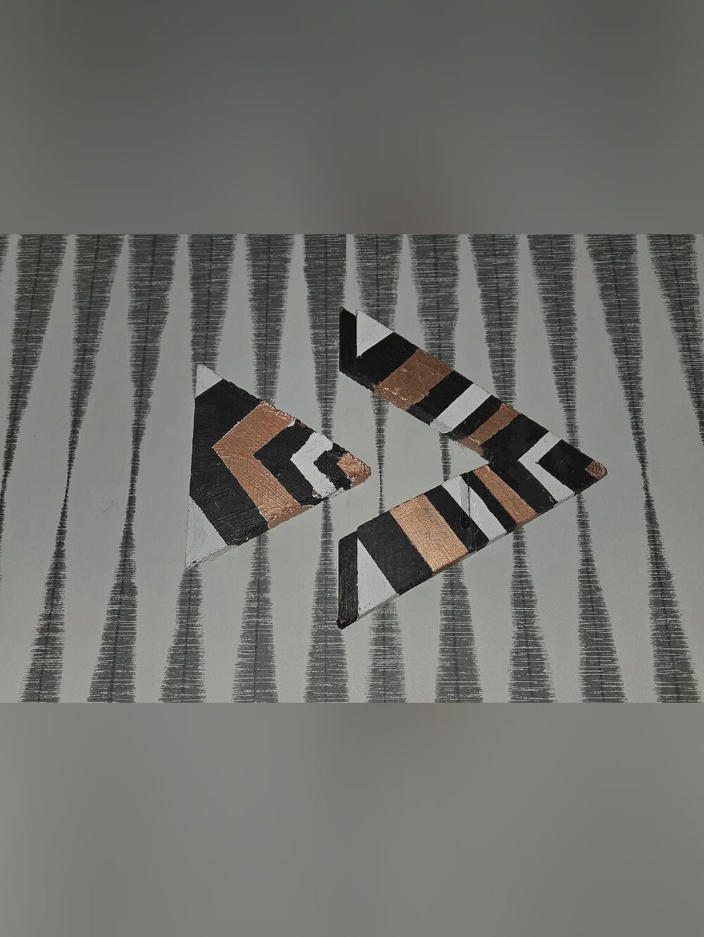 Geometric Arrow Wall Art - Black, Rose Gold, And White Accents